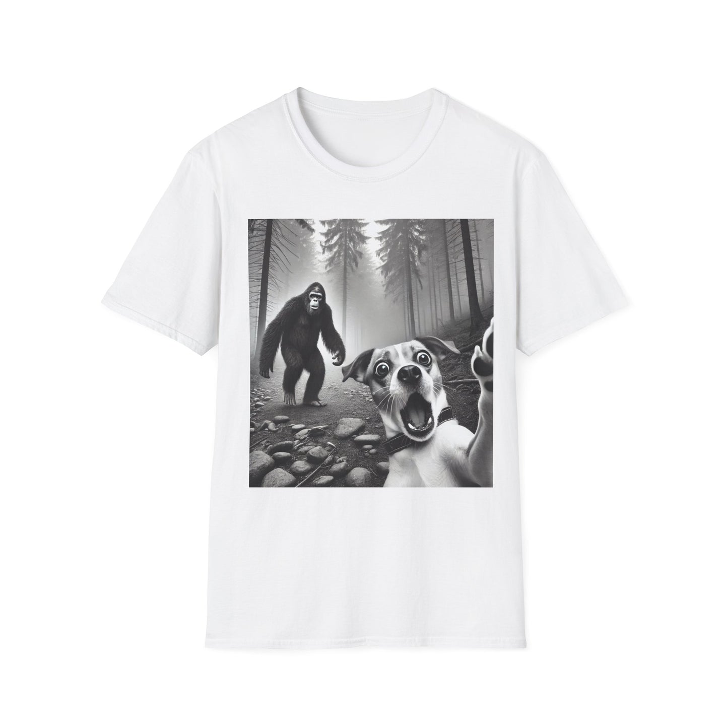 Bigfoot Photobomb Tee