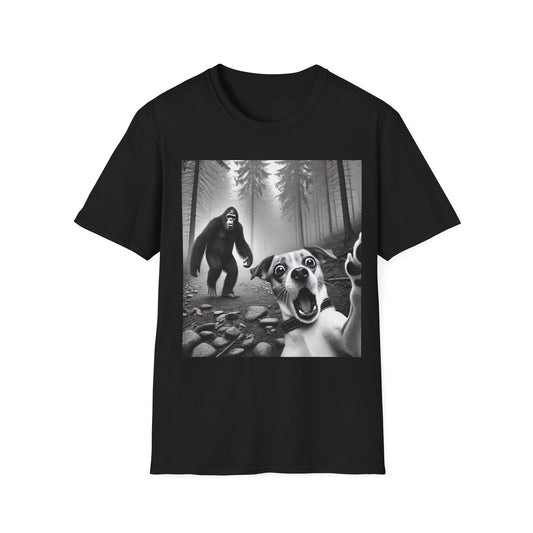Bigfoot Photobomb Tee